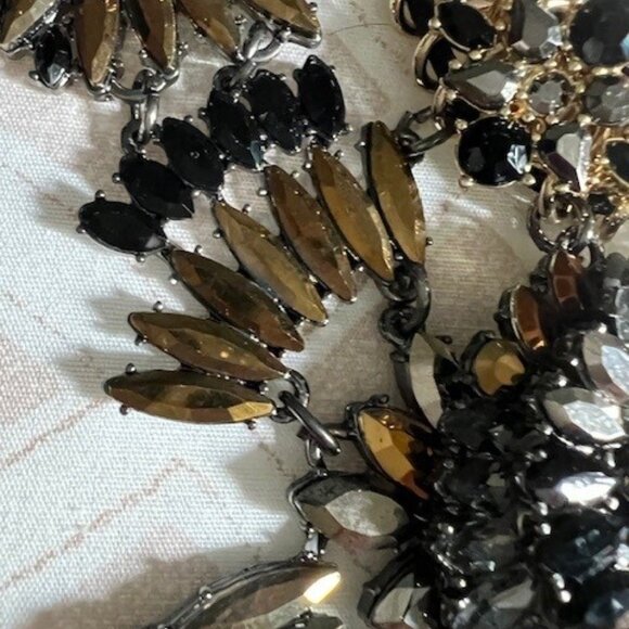 Chico's Statement Necklace - Picture 6 of 11